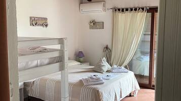 Estudio familiar | Cocina básica privada | Nevera en la zona común