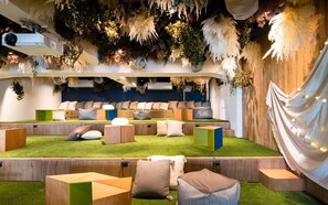 Free WiFi - Theater Zzz - Hostel (Tokyo)