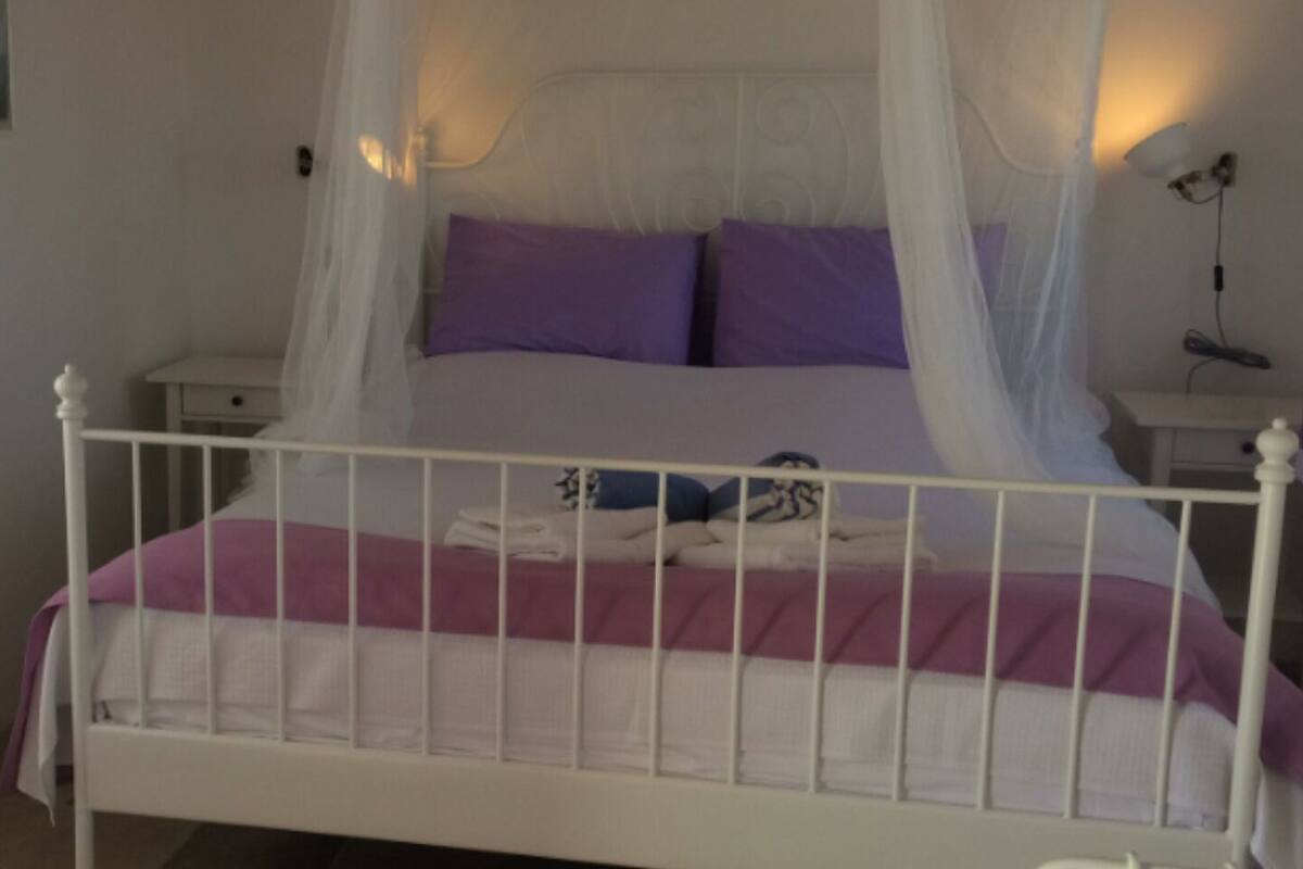 Triple Room | Bed sheets