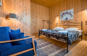 Double Room | Individually decorated, individually furnished, soundproofing - Rivendell Hotel (Borjomi)