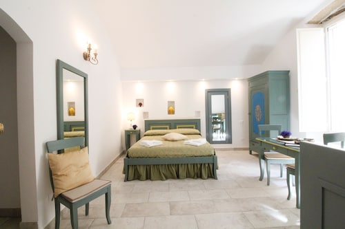 Duomo Gallipoli B&B and Apartments