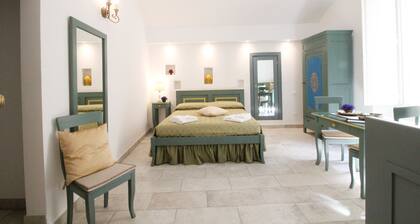 Duomo Gallipoli B&B and Apartments