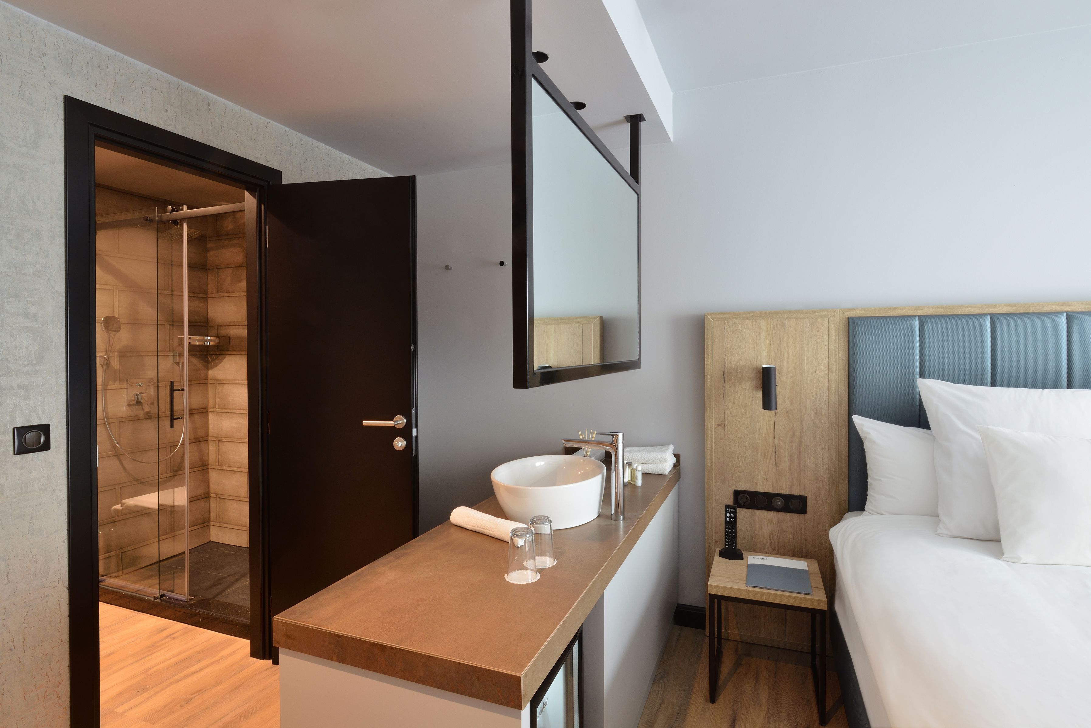 shower, rainfall showerhead, eco-friendly toiletries, hair dryer