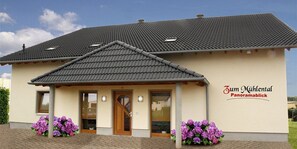 Exterior - Ferienwohnung Panoramablick (Kastellaun)