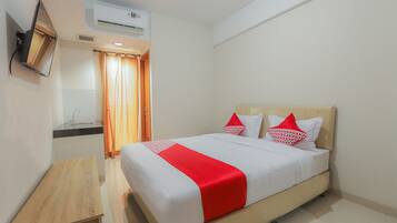 Kamar Double Standar | Wi-Fi gratis dan seprai linen