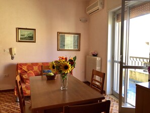 Apartment, 3 Bedrooms | Living area