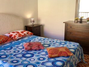 Apartment, 3 Bedrooms | Individually decorated, individually furnished, WiFi
