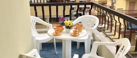 Apartment, 2 Bedrooms | Terrace/patio