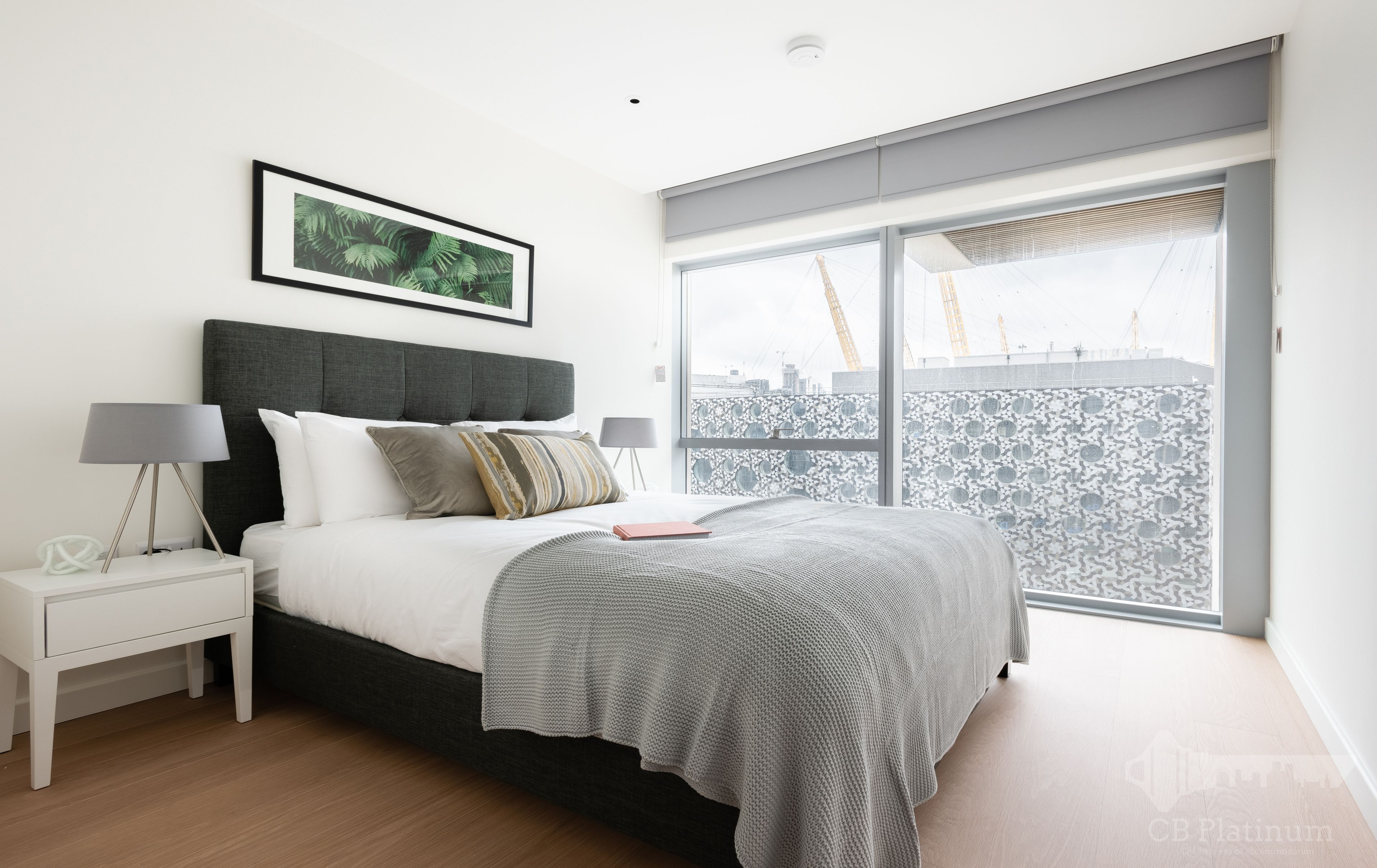 Decoración personalizada, muebles diferentes y escritorio 