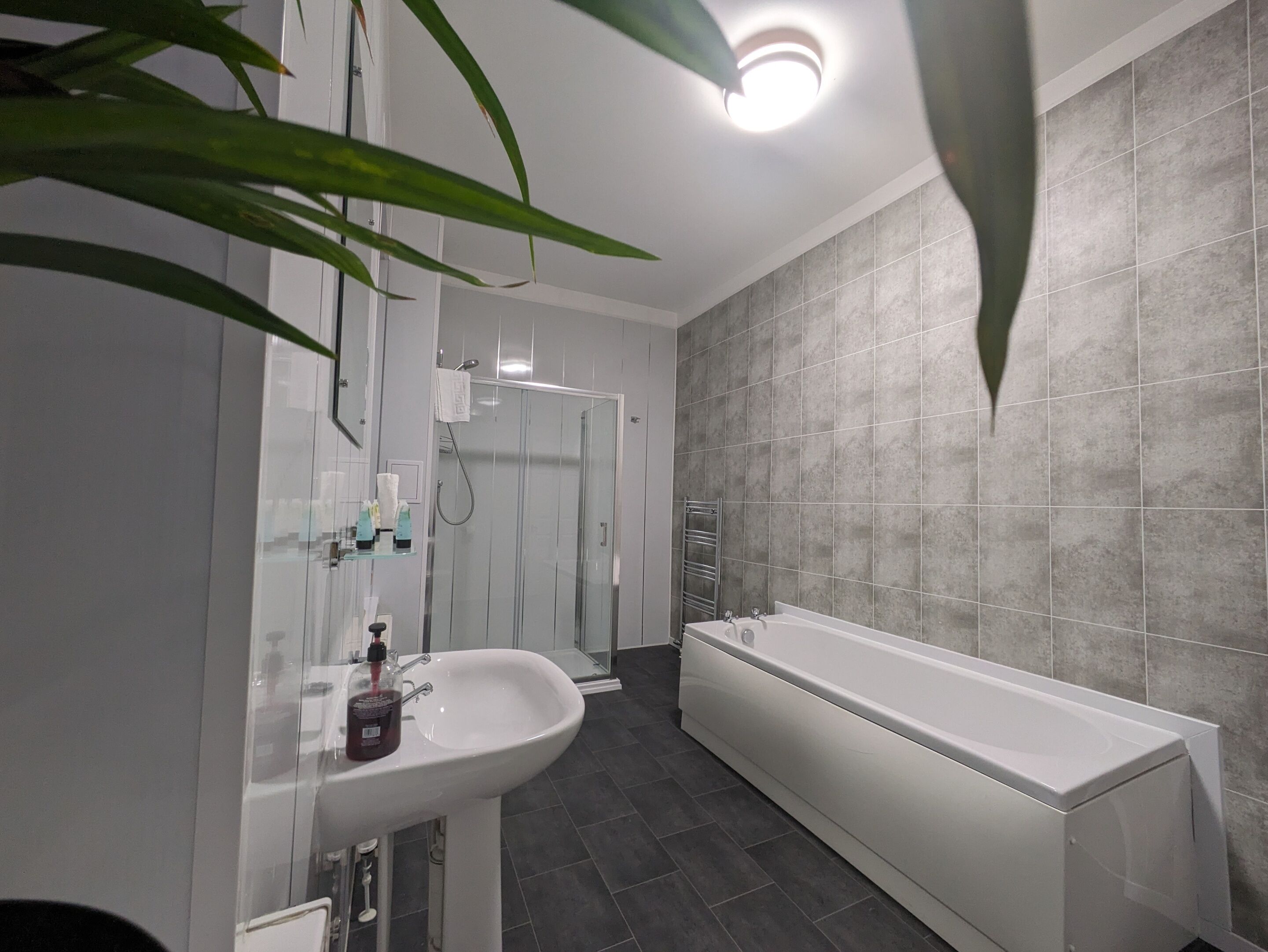 superior double room, ensuite | 1 bedroom, wifi