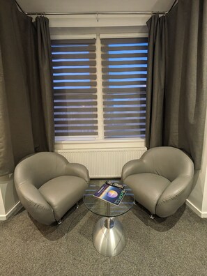 Superior Double Room, Ensuite | 1 bedroom, WiFi - Hotel 33 (Blackpool)