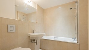 Unclassified image, 4 of 21, button - Platinum Impressive 2BR next to Borough (London)
