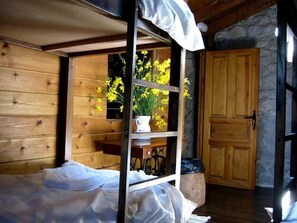 1 bed in a Mixed Dormitory Room