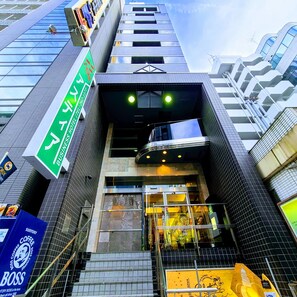 Exterior detail - Hotel Asutia Nagoya Sakae (Nagoya)