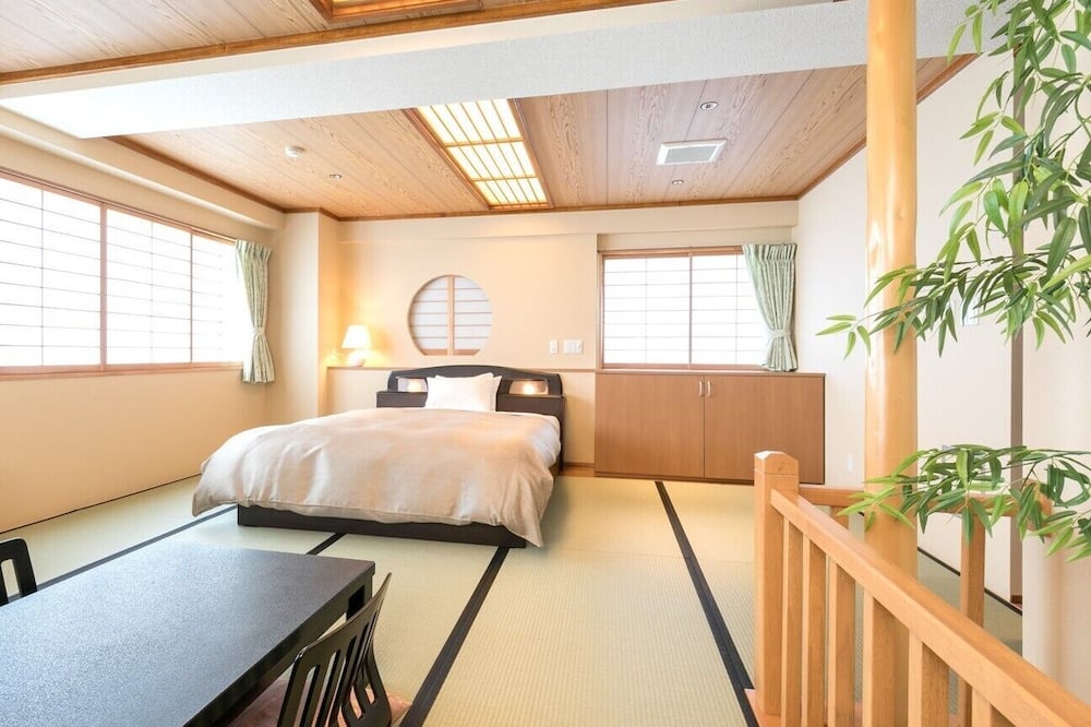 Hotel C&i Koriyama