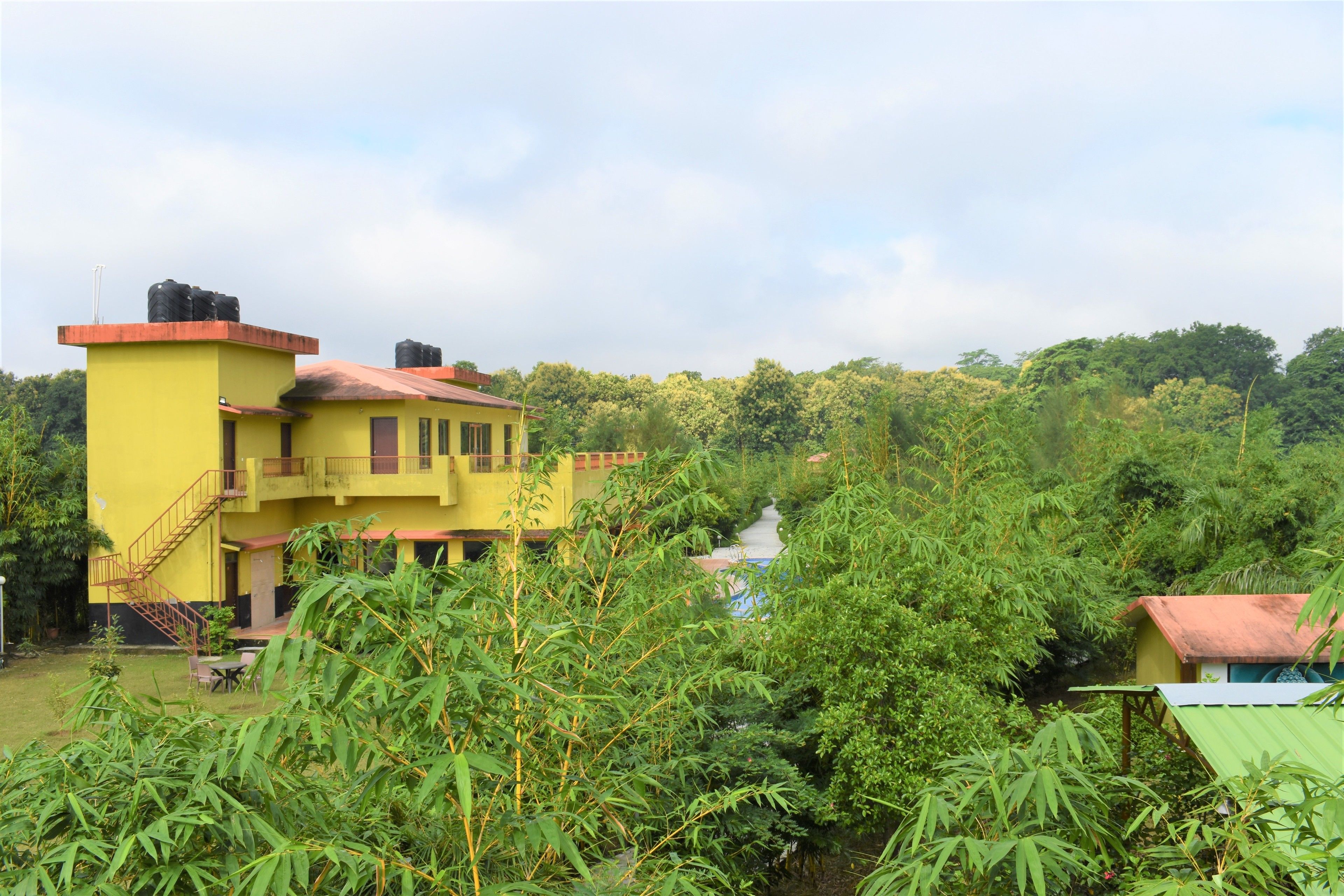 Deluxe Room, 1 Queen Bed, Garden View | Exterior