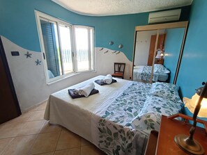 7 chambres, fer et planche à repasser, lit parapluie, Wi-Fi