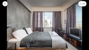 2 habitaciones, tabla de planchar con plancha y wifi