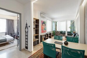 2 habitaciones, tabla de planchar con plancha y wifi