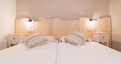 Lo Cau Käytännöllinen huoneisto, jossa on yhteinen uima-allas