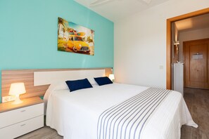 Bügeleisen/Bügelbrett, Bettwäsche