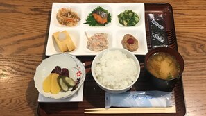 Food and drink - Hotel New Mifuku (Koka)