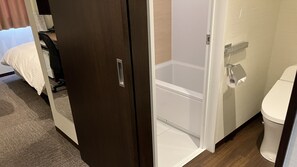 Room - Hotel New Mifuku (Koka)