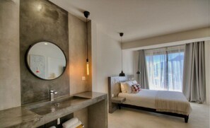 Kahden hengen comfort-huone, vuoristonäköala (IB) | Yksilöllisesti sisustettu, yksilöllisesti kalustettu, työpöytä