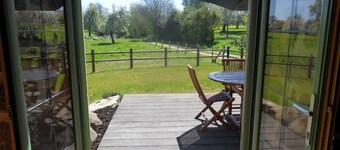 Charmante maison écologique avec jardin clos