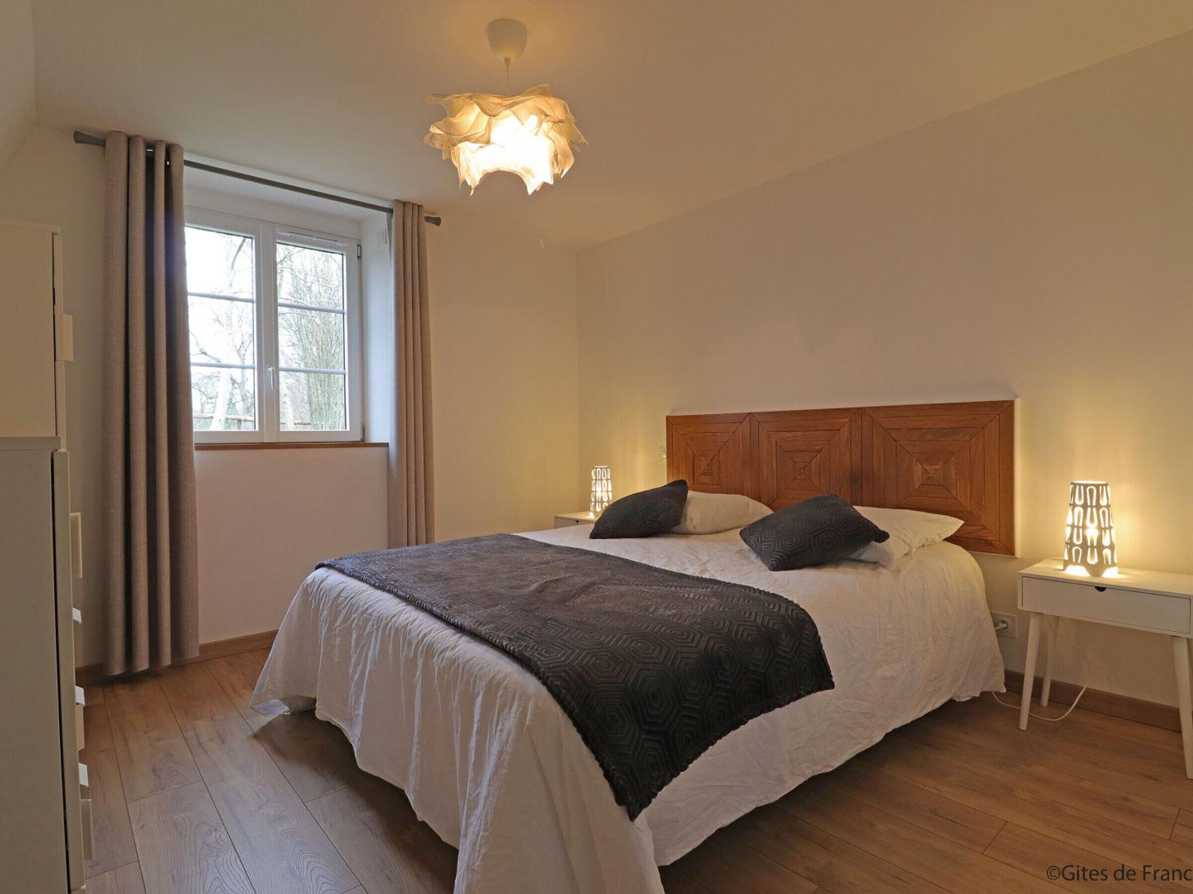 4 habitaciones y wifi gratis 