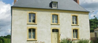 Restored old rectory with garden and WIFI in La Gonfrière
