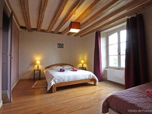 4 bedrooms, free WiFi