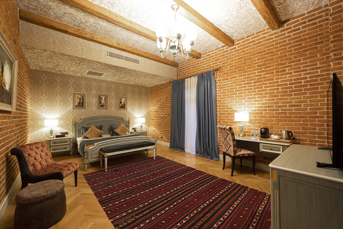 Suite Executive | 1 camera, minibar, con stile personalizzato, insonorizzazione