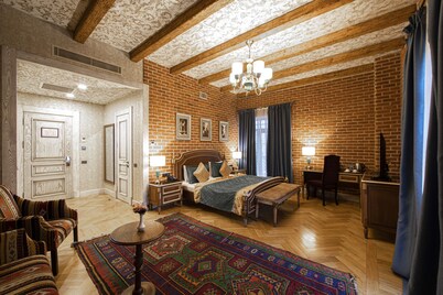 Sapphire Bayil Hotel