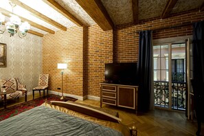 Standard Double or Twin Room | Minibar, individually decorated, soundproofing, free WiFi - Sapphire Bayil Hotel (Baku)