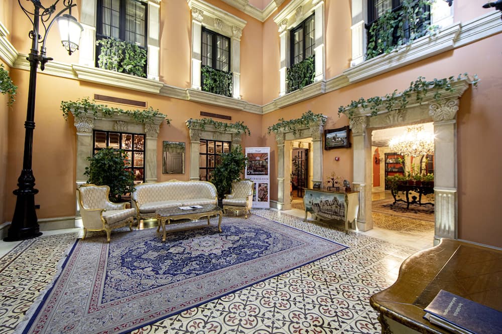 Sapphire Bayil Hotel