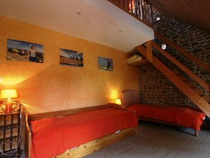 2 bedrooms, Internet