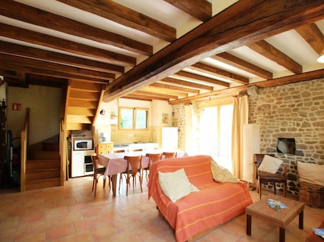 TV. Charming Norman cottage with garden - Pets allowed