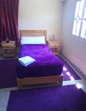 Desk, free WiFi, bed sheets