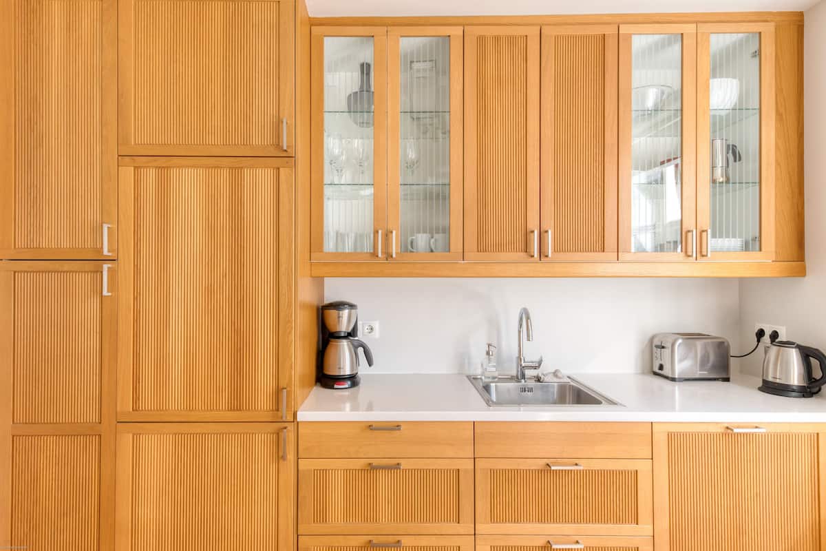 Apartment, 2 Bedrooms | Private kitchen | Fridge, microwave, oven, stovetop