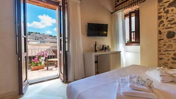 Egyptian cotton sheets, premium bedding, memory-foam beds, minibar