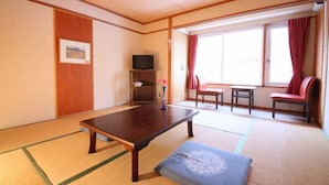 Unclassified image, 2 of 9, button - Ishinoyu Lodge (Yamanouchi)