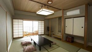 Interior - Itoen Hotel Atagawa (Higashiizu)