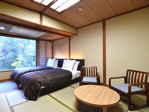 Room - Itsutsuya (Ishikawa)