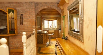 Copper Kettle Townhouse