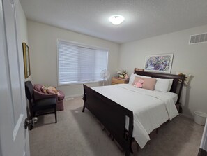 4 sovrum, strykjärn/strykbräda, gratis wi-fi och sängkläder