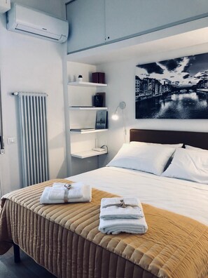 1 Schlafzimmer, Schreibtisch, Bügeleisen/Bügelbrett, WLAN