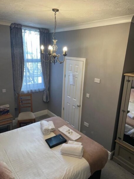 The Wildings - Image 137