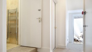 Apartment | Living area - Sidney Street - Deluxe Double Room (London)