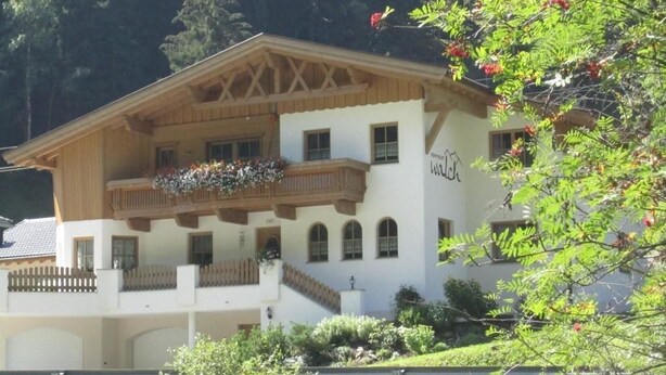 Front of property - Alpenapart Walch (Jerzens)